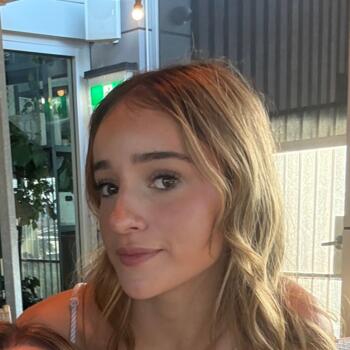 Babysitter in Sydney: Keira