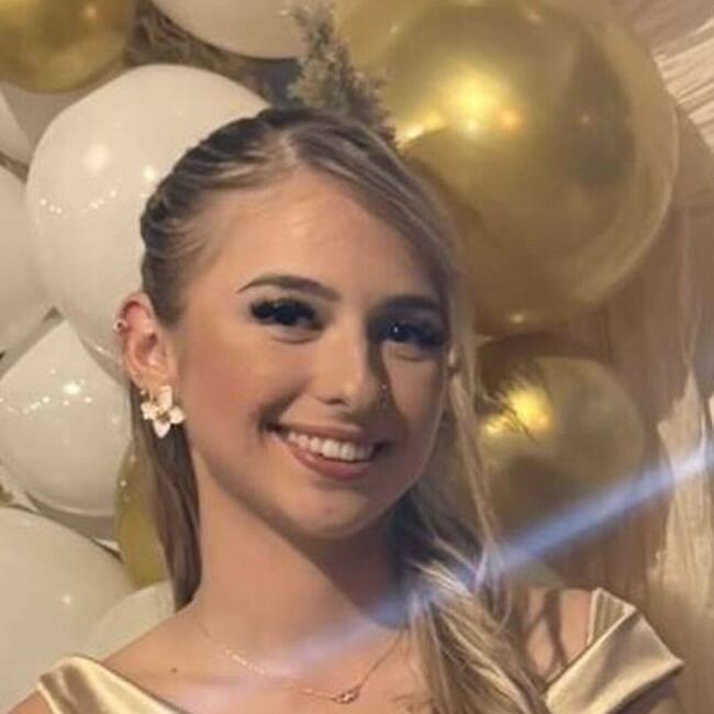 Babysitter in Beaucaire: Sarah