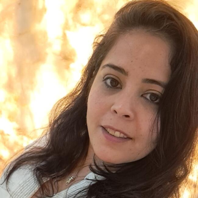 Babá em Curitiba: Cassiane 