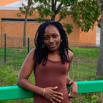 Babysitter in Toulouse: Stincya