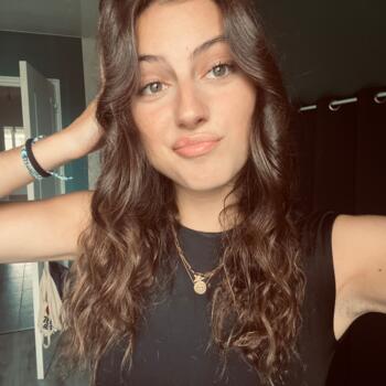 Babysitter in Avrillé: Luna