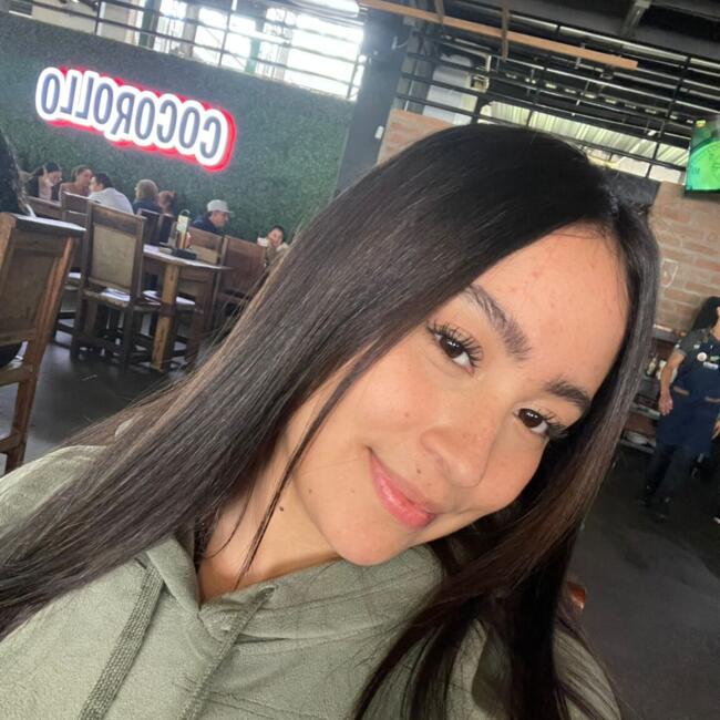 Babysitter in Medellín: Luisa