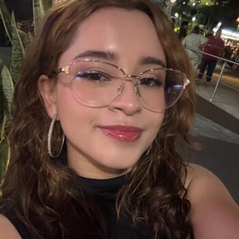 Niñera en San Salvador: Sofia