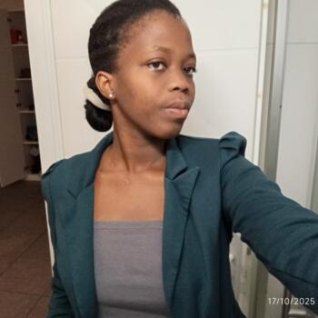 Babysitter in Besançon: Donalda