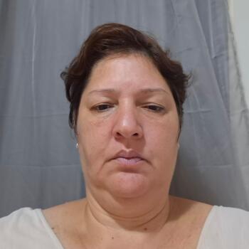 Babysitter in Regente Feijó: Andreia