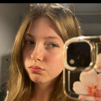 Babysitter in Drancy: Manon