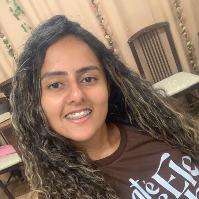 Babysitter in Belo Horizonte: Adriana