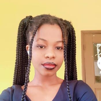 Babysitter in Abidjan: Yedjoutieri Marie