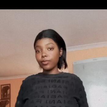 Babysitter in Johannesburg: Flora