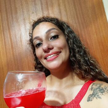 Babysitter in Sapiranga: Luana