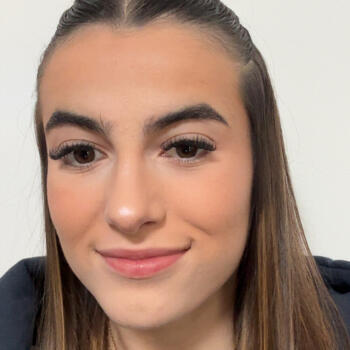 Babysitter in Troyes: Paula