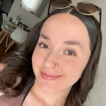 Babysitter in San Pedro: Aileen