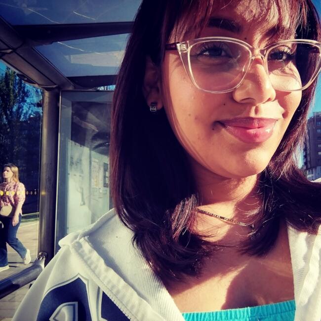 Canguro en Valladolid: Camila Rojas