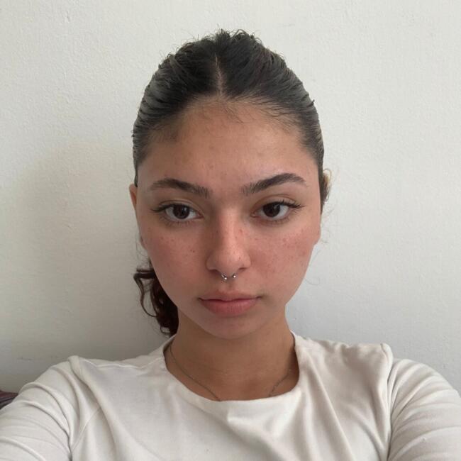 Babysitter in San Miguel: Valentina