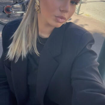 Babysitter in Labastide-Beauvoir: Lily-Marie