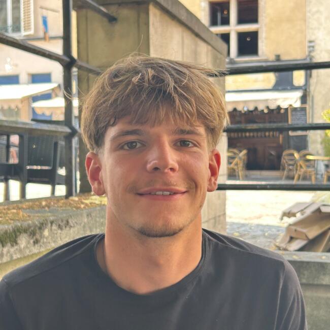 Babysitter in Sainte-Hélène: Joachim