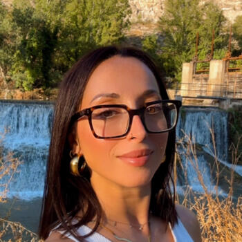 Nanny Valencia: Ester