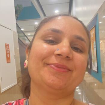 Babysitter in Auckland: Neena