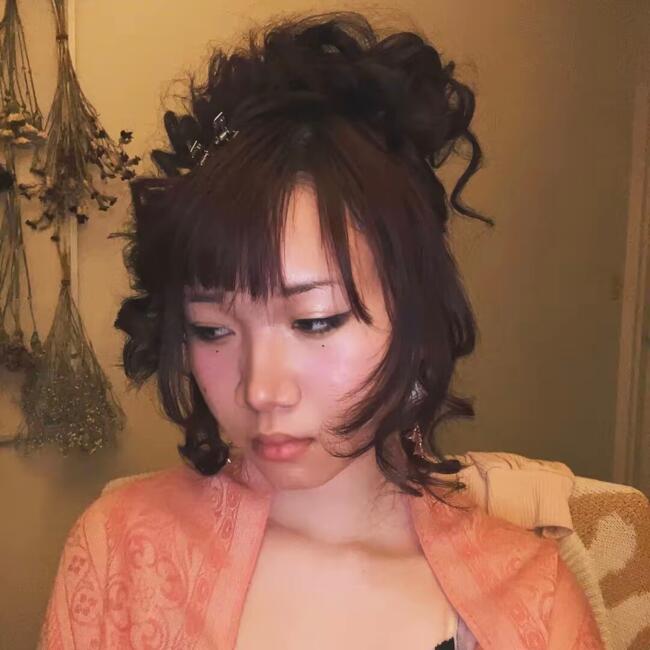 Babysitter in Edmonton: Vu Anh Dao