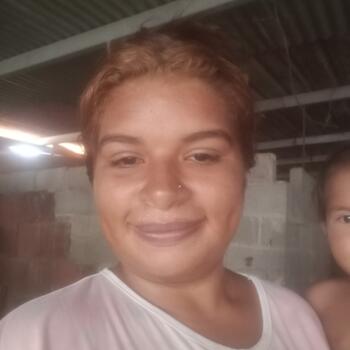 Babysitter La Arena: Madyoris