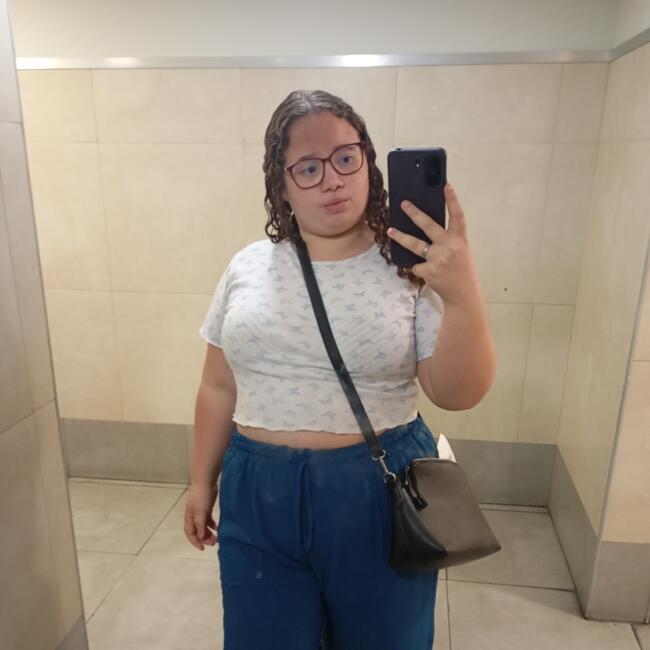 Babysitter in Barueri: Nicolly