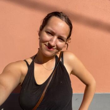 Babysitter em Porto: Maya Luna