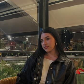 Canguro en Méntrida: Carla