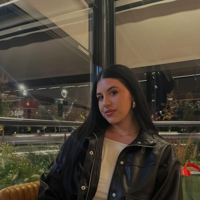 Babysitter in Méntrida: Carla