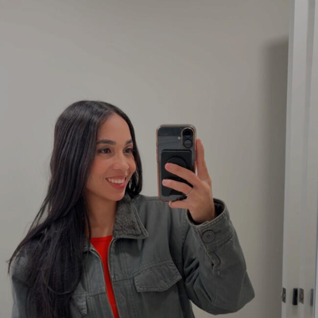 Babysitter in Jacksonville: Hadassa