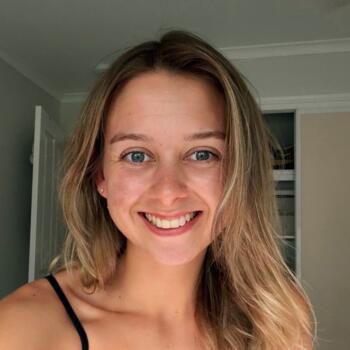 Babysitter in Hervey Bay: Abbey
