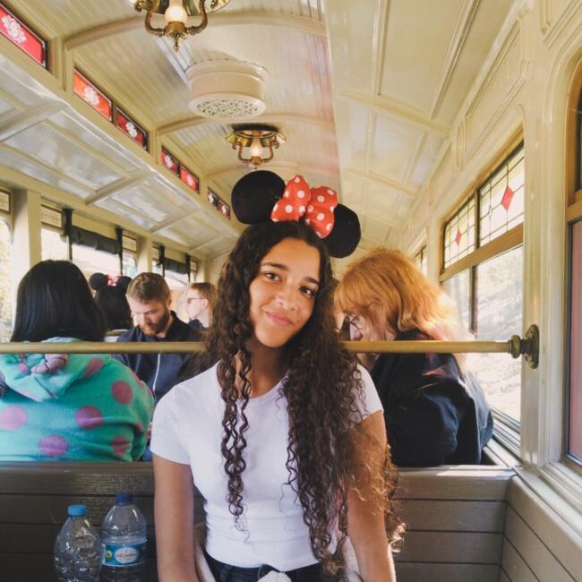 Babysitter in Sintra: Lara