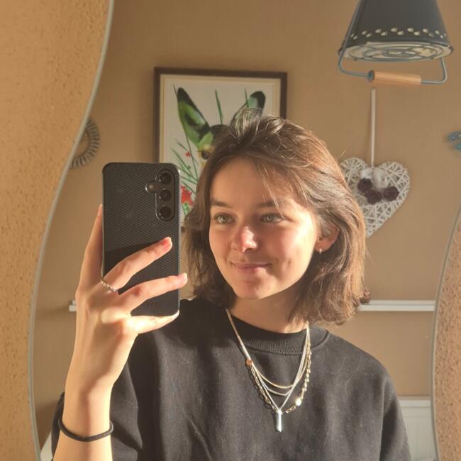 Babysitter in Cergy: Anouk