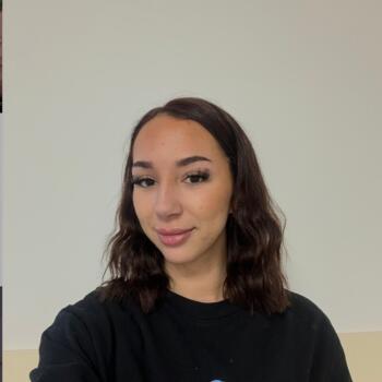 Babysitter in Marly (Grand Est): Amina