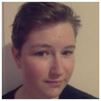 Babysitter in Aiglemont: Alyssia