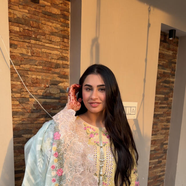 अहमदाबाद में बेबीसिटिंग की नौकरी: Saarah