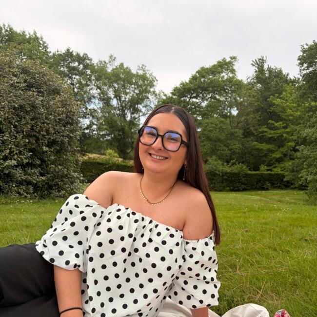 Babysitter in Tarbes: Suzie