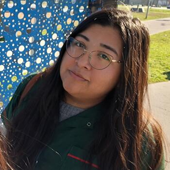 Niñera en Guernica: Ariana