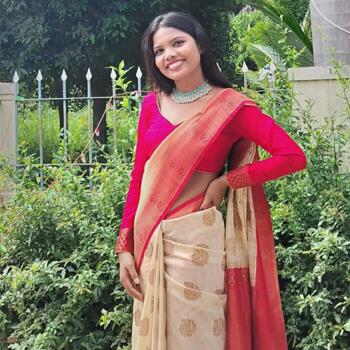 बंगलौर में बेबीसिटर: Samita oroan