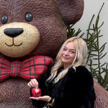 Babysitter in Hřebeč: Marie