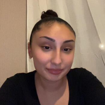 Babysitter Issoudun: Sanela