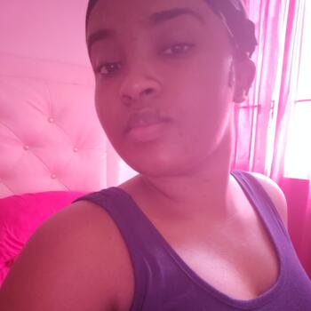 Babysitter Portmore: Tiffany