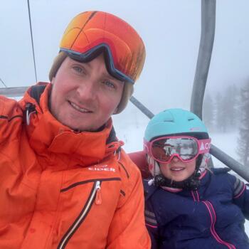 Babysitting job in Martigues: babysitting job Etienne