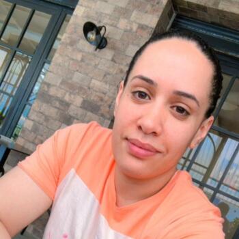 Babysitter in Bucharest: Alia