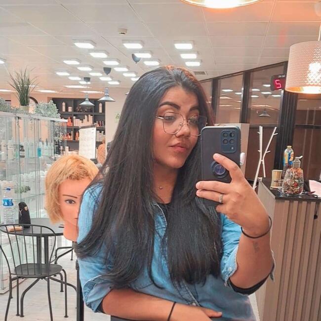 Trabalho de babysitting em Oeiras: TaynaraThay