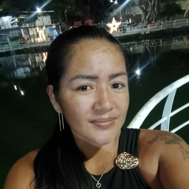 Babysitter in Manaus: CILVONE MACIEL VELOSO