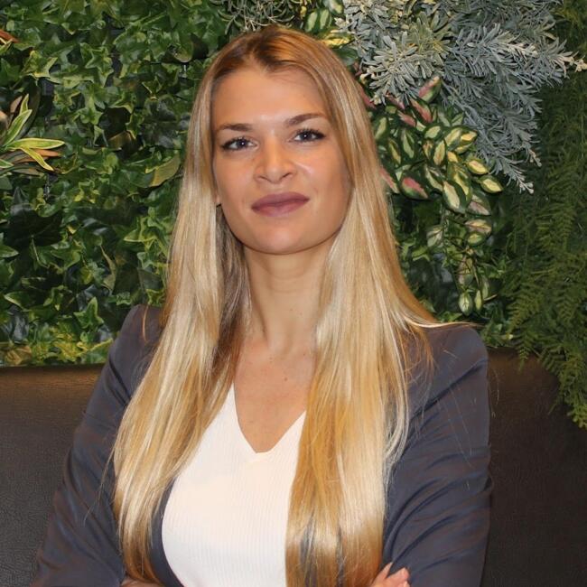 Trabalho de babysitting em Vila Nova de Gaia: Mariana