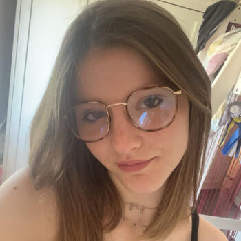 Babysitter in Awans: Maelline