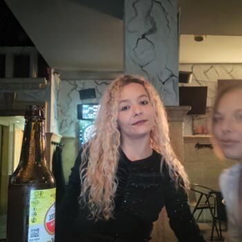 Trabalhos de ama em Braga: Trabalho de babysitting Juliana