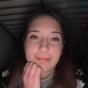 Babysitter in Genoa: Nikole