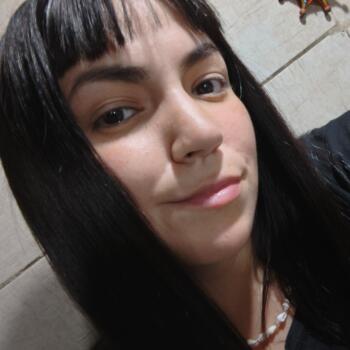 Babysitter Tigre: Micaela Flores